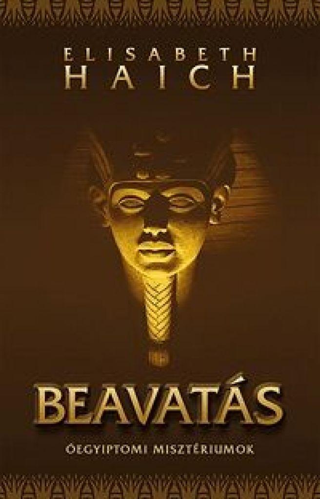 Beavatás (kemény táblás)